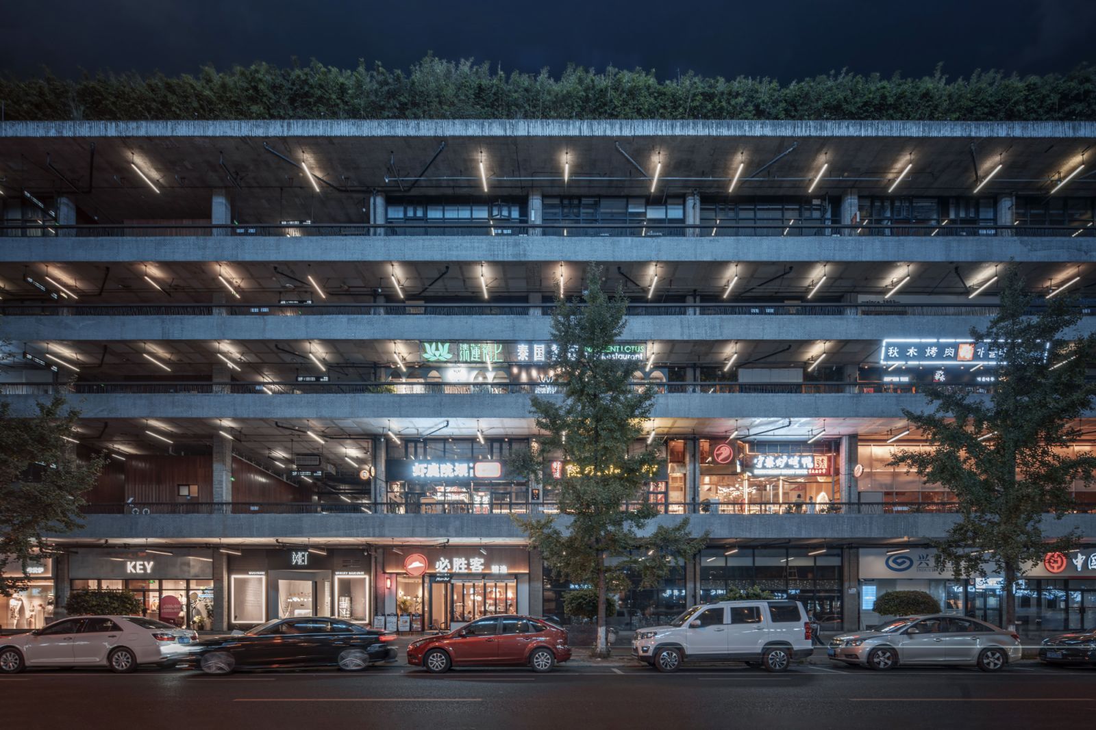 West Village (Photo: courtesy of Qian Shen Photography)