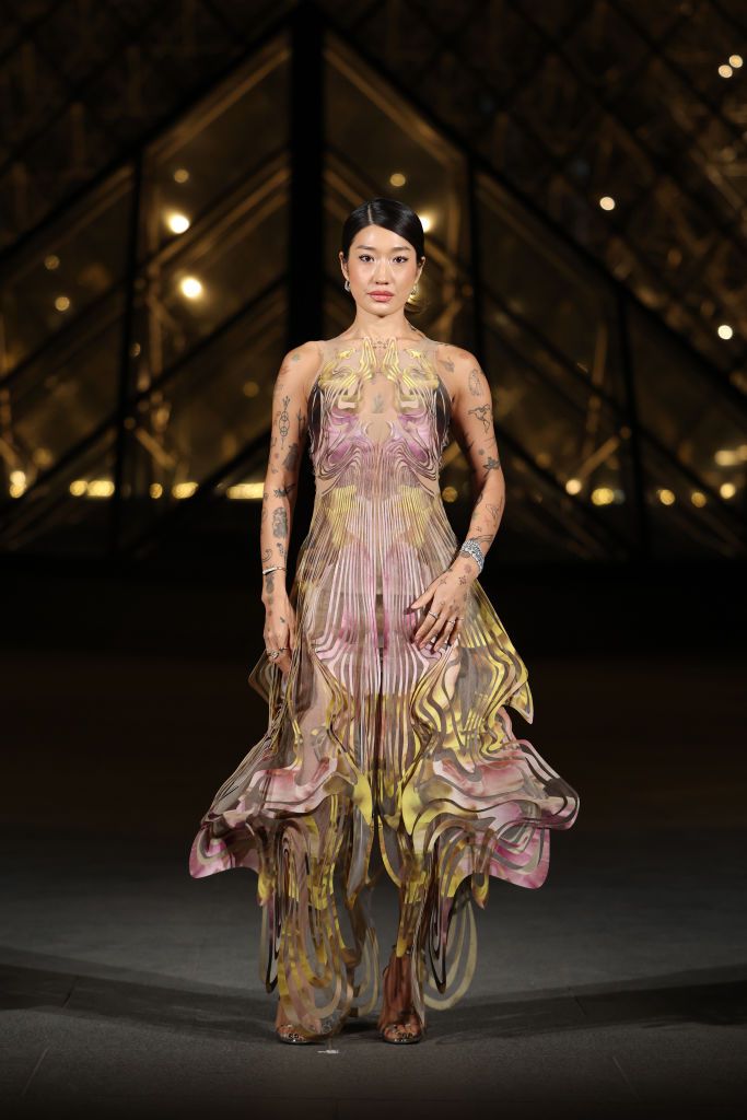 PARIS, FRANCE - MARCH 04: Peggy Gou attends the "Le Grand Diner du Louvre" Passage Richelieu Photocall at Musee du Louvre on March 04, 2025 in Paris, France. (Photo by Pascal Le Segretain/Getty Images)