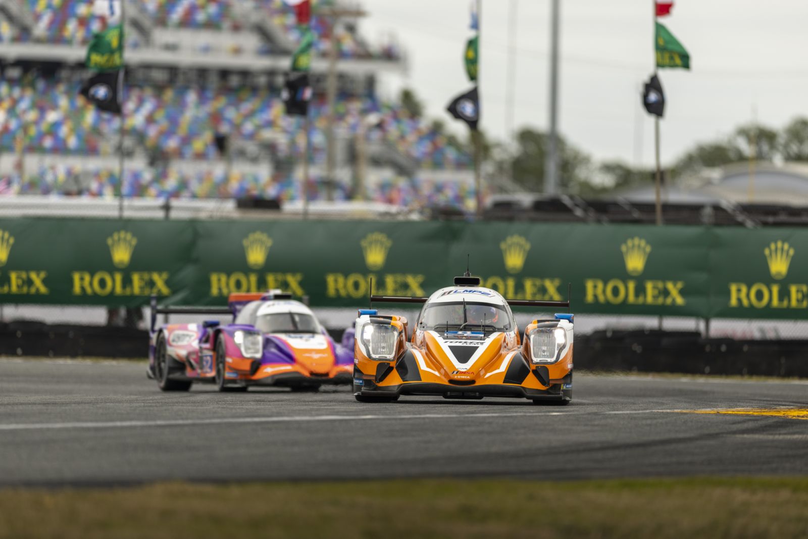 Wheel to wheel racing action through the International Horseshoe during the Qualifying round of the 2025 Rolex 24 at Daytona.
#8 Tower Motorsport, ORECA LMP2 07, LMP2; John Farano (CAN), Sebastian Alvarez (MEX), Sebastien Bourdais (FRA), Job Van Uitert (NLD)
#52 PR1 Mathiasen Motorsports, ORECA LMP2 07, LMP2; Rodrigo Sales (USA), Ben Keating (USA), Benjamin Pedersen (USA), Mathias Beche (CHE)