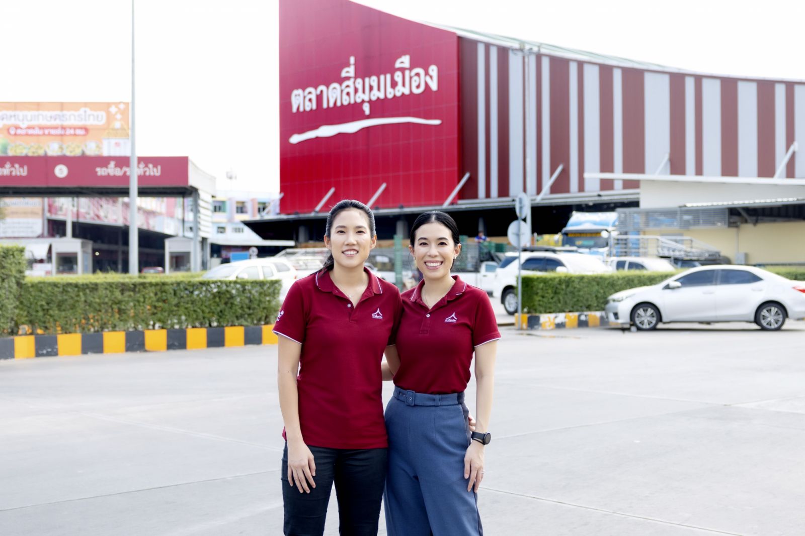 ปณาลี และ ไอริณ ภัทรประสิทธิ์ ทายาทรุ่นที่สามแห่ง ‘ตลาดสี่มุมเมือง’ อาณาจักรค้าส่งสินค้าการเกษตรชั้นนำของเอเชีย