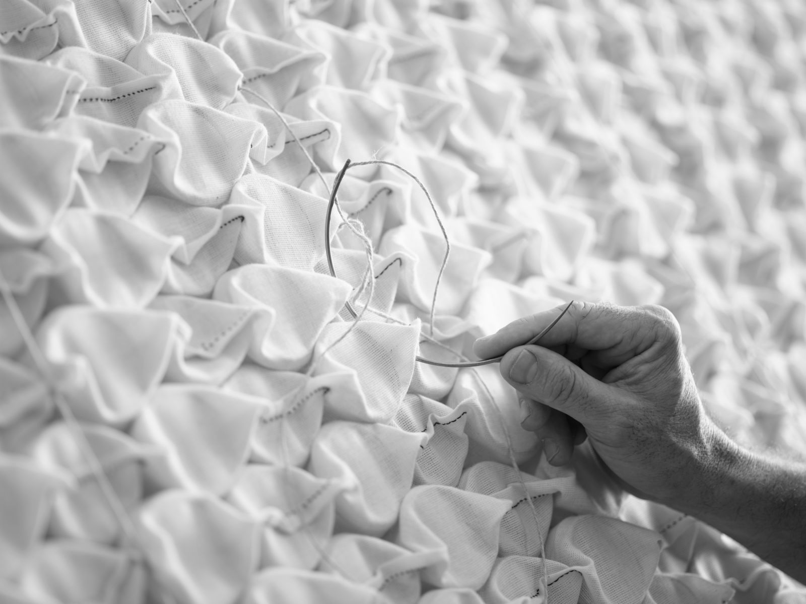 Handnesting at Vispring (Photo: Vispring)