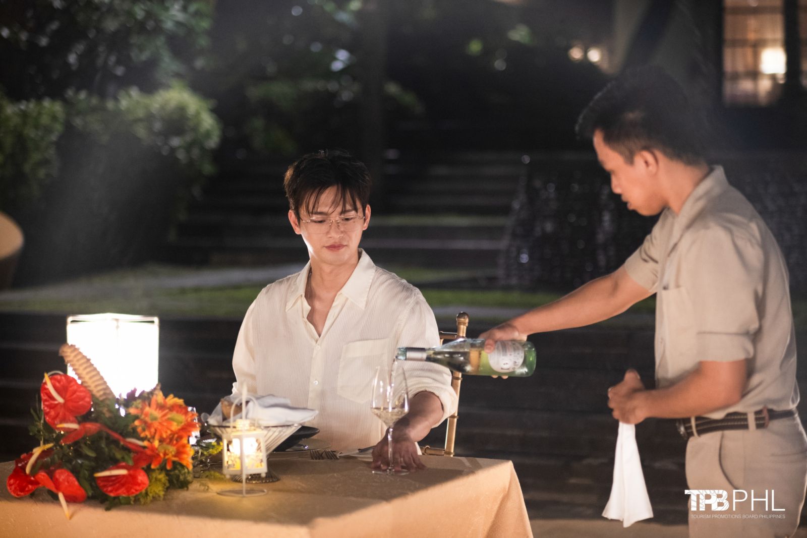 Seo In-Guk is served elevated Filipino cuisine in Shangri-La Boracay (Photo Courtesy of the Tourism Promotions Board Philippines)
