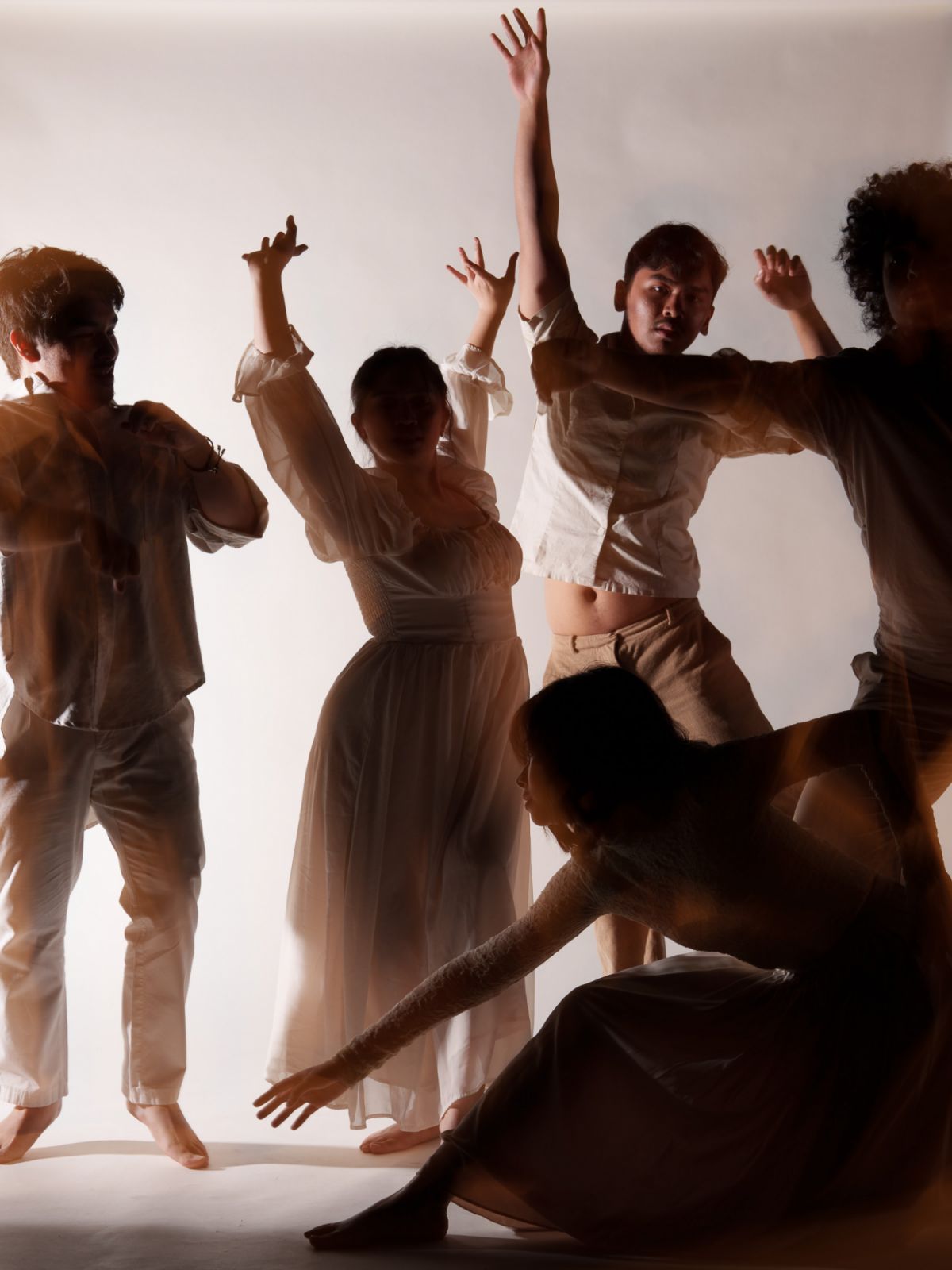 The Cast of ‘Ningning Sa Silangan’ (Photo Courtesy of Tanghalang Ateneo)