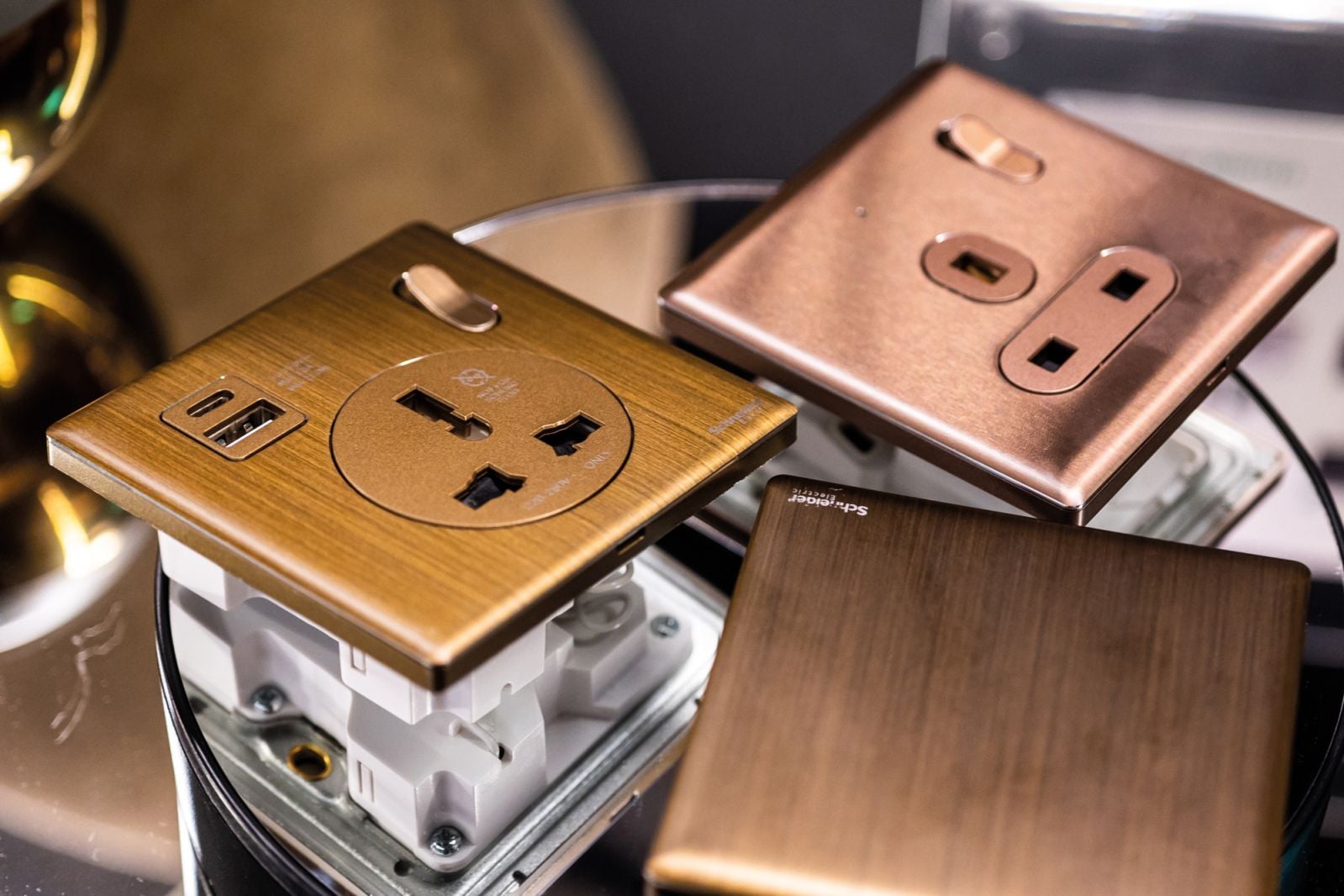 Schneider Electric Unica X sockets