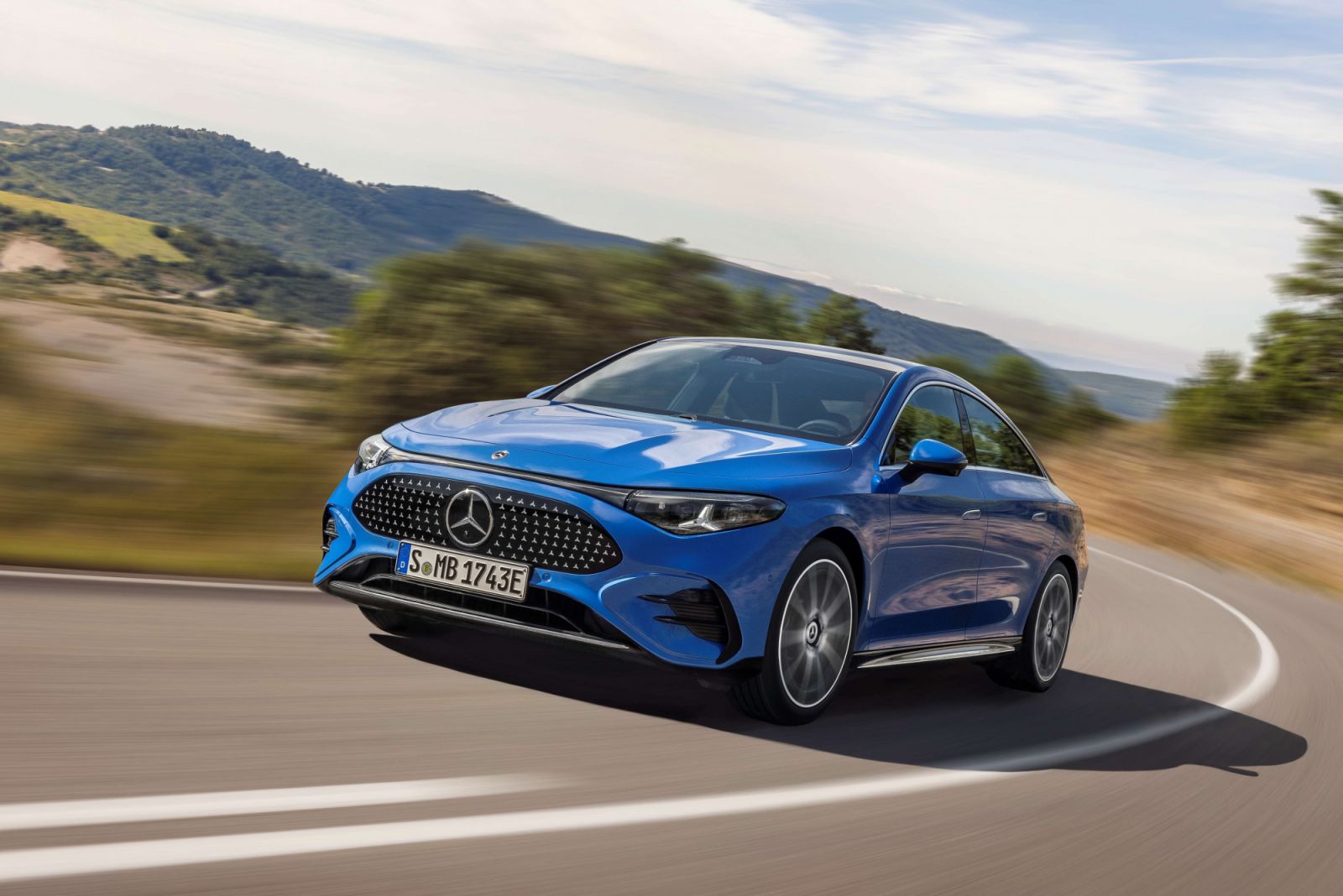 全新 CLA 採用最新 MMA 模組化平台,顯著提升續航表現與充電效率(Photo:Mercedes-Benz)