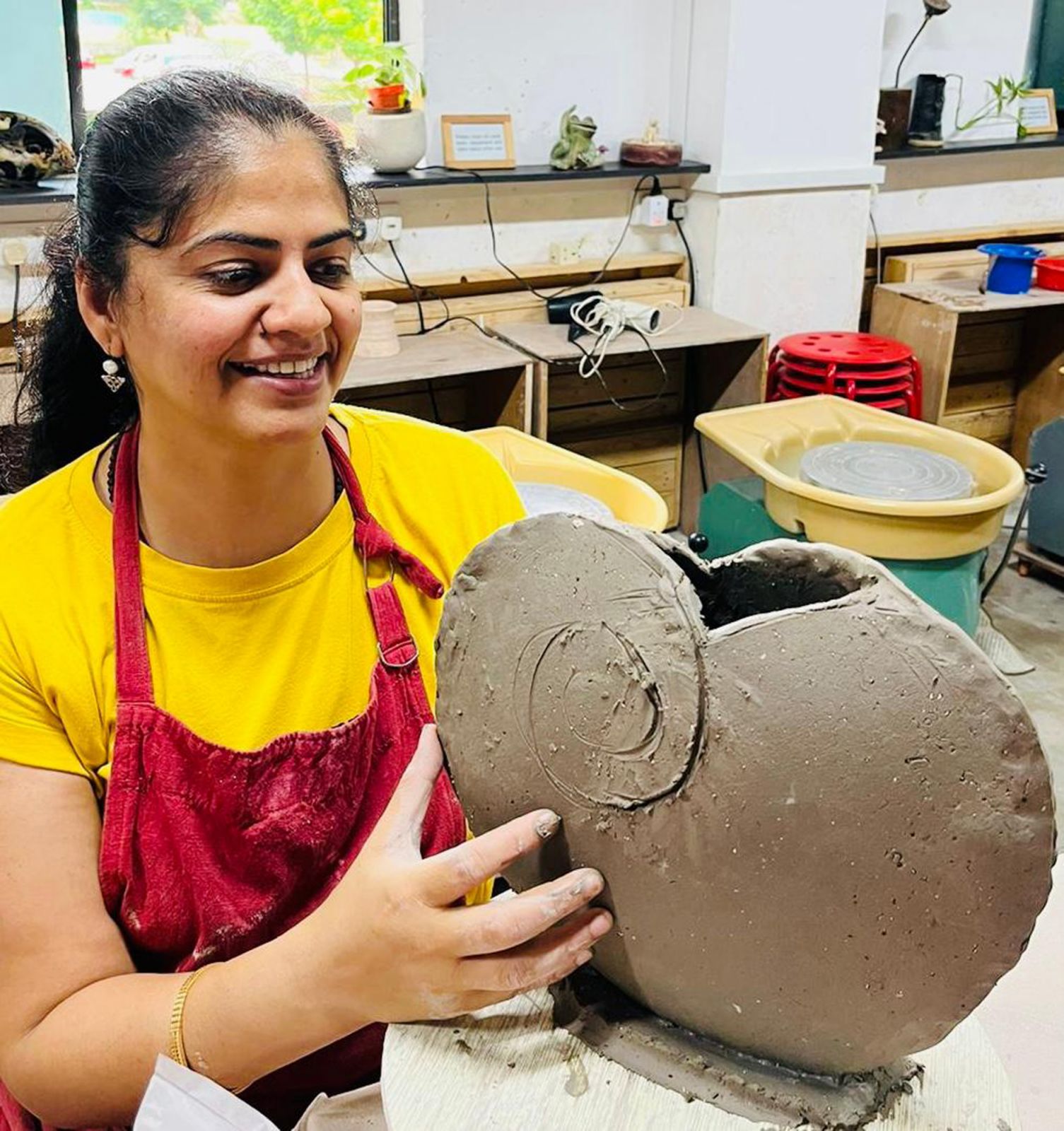 Pooja Bhusari, the founder of Klay Kathaa