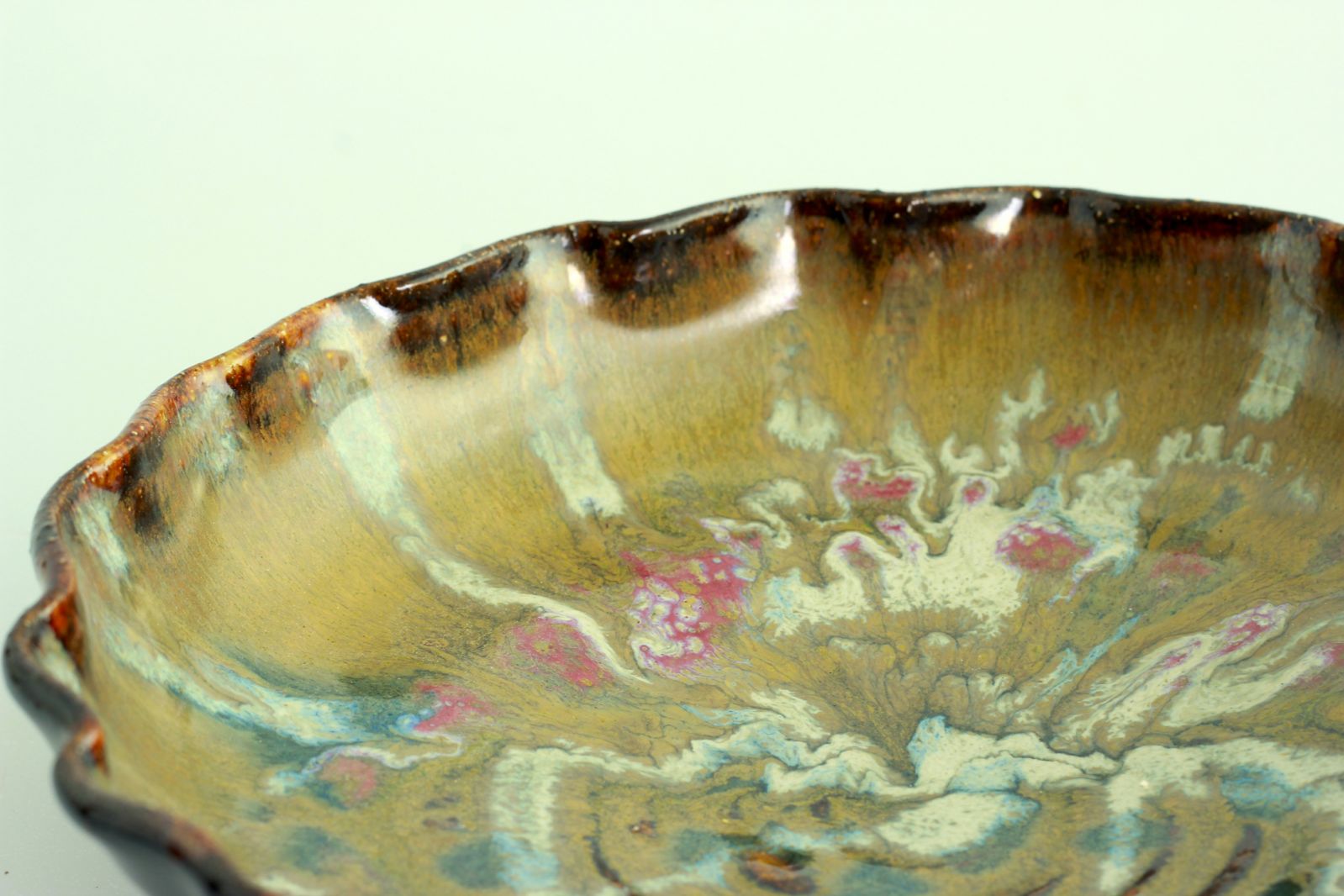 One of the intricate Klay Kathaa plates