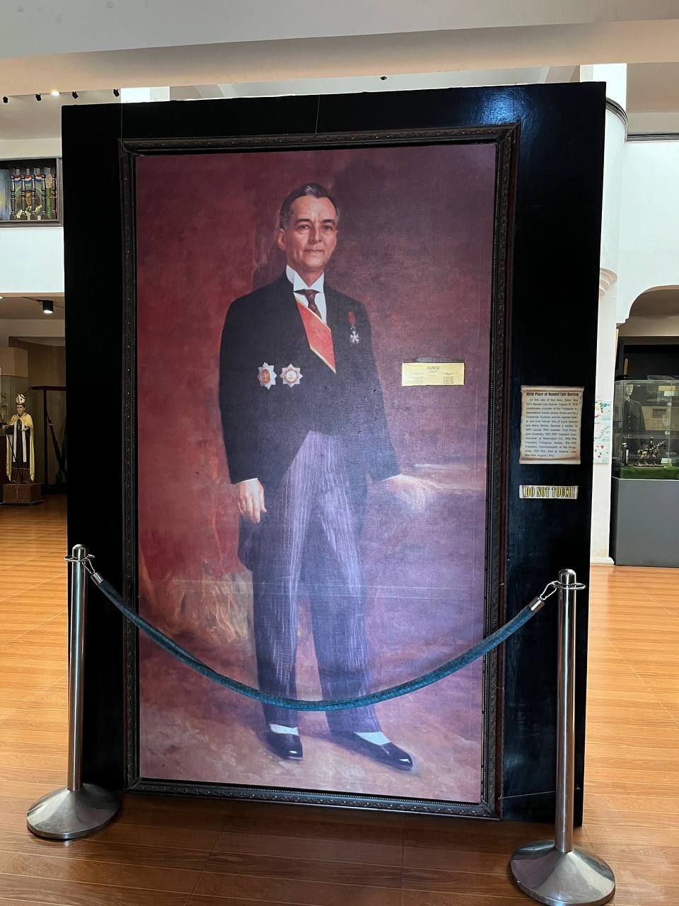 A painting of former President Manuel L Quezon (Photo: Gabriel Bohol)