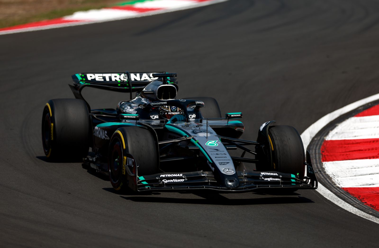 Formel 1 - Mercedes-AMG PETRONAS F1 Team, China Grand Prix 2025. George Russell
Formula One - Mercedes-AMG PETRONAS F1 Team, 2025 Chinese Grand Prix. George Russell