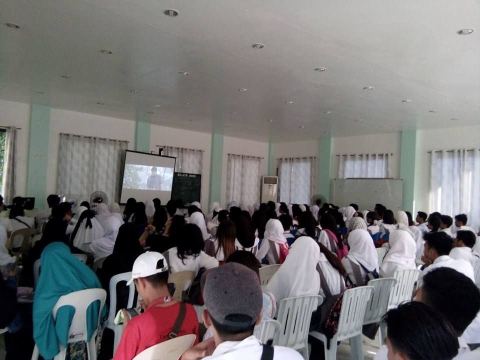 Salutan-Krukover and the EdukSine team hold block screenings through its Cinemasa, bringing Filipino-made films to rural communities (Photo: Karen Salutan-Krukover)