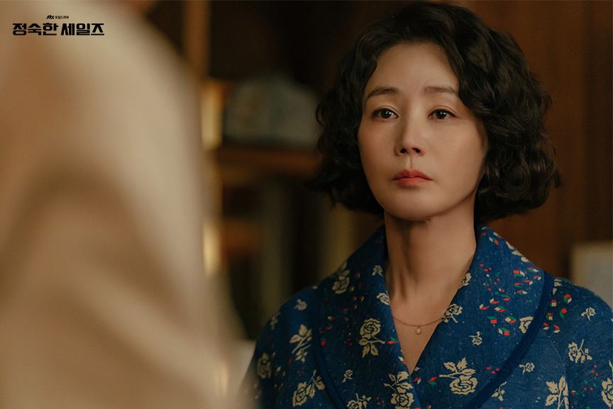 Kim Sung-ryoung is all about girl power in ‘A Virtuous Business.’ (Photo: JTBC)