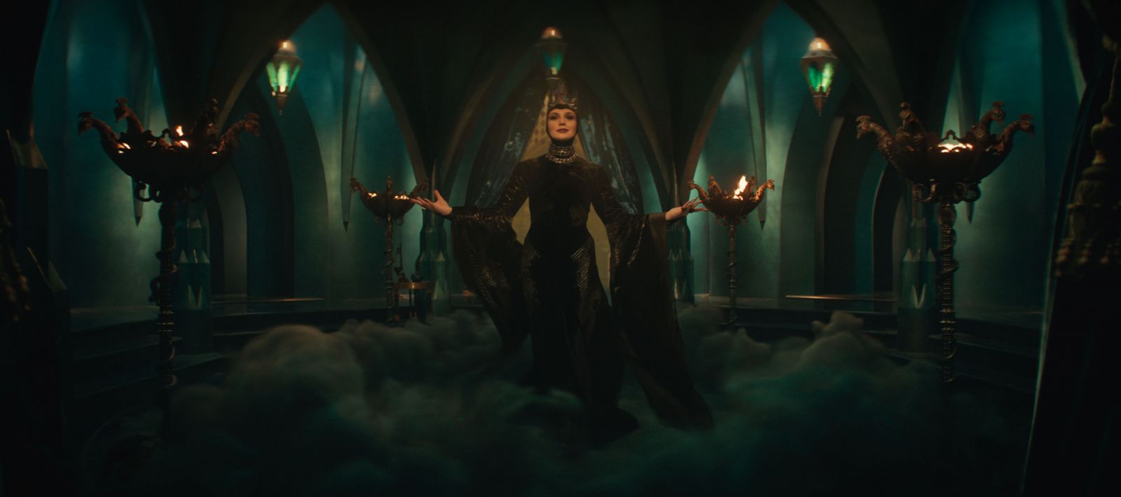 Gal Gadot as Evil Queen in Disney’s live-action ‘Snow White’ (Photo: Courtesy of Disney)