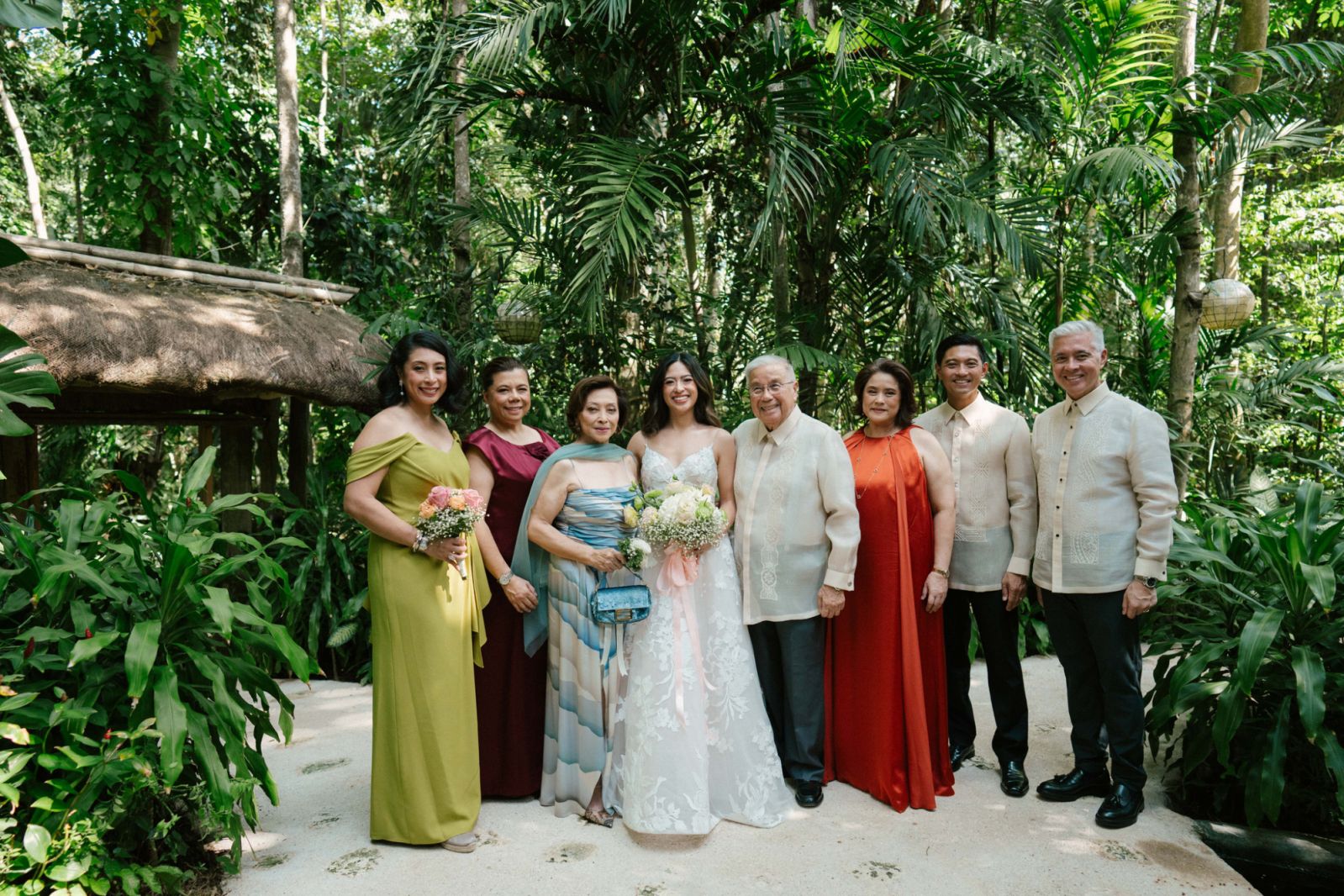 Isabel Lagdameo-Murphy, Maria Elena Lagdameo Hogan, Maria Linda Lagdameo, Caterina Lagdameo-Exconde, Amb Antonio Manuel Lagdameo Sr, Maria Regina Floirendo Lagdameo, Ricardo Lagdameo, Jose Manuel Lagdameo