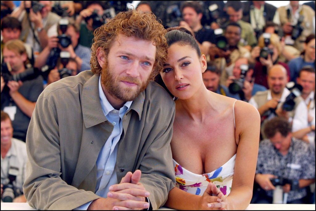 FRANCE - MAY 24: 55th Cannes film festival: Photo-call of "Irreversible" In Cannes, France On May 24, 2002-Vincent Cassel, Monica Bellucci. (Photo by Pool BENAINOUS/DUCLOS/Gamma-Rapho via Getty Images)