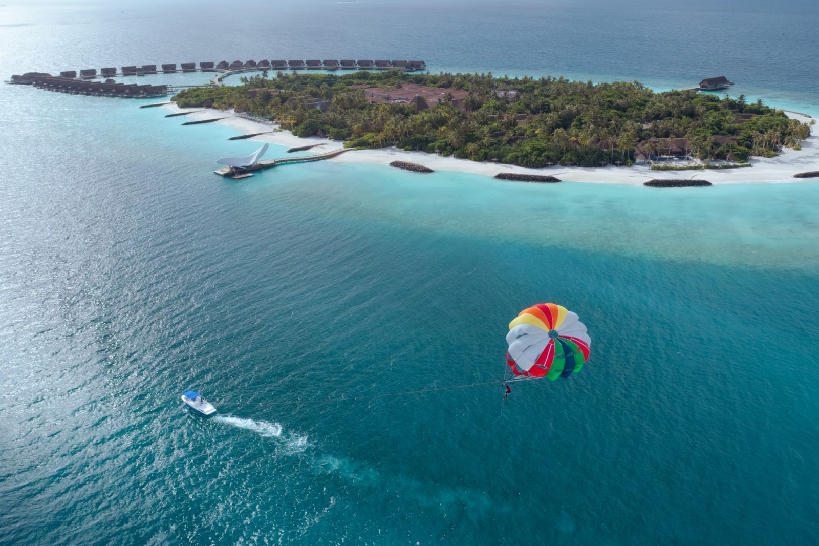 Joali Being, khu nghỉ dưỡng cao cấp tại Maldives), là địa điểm lý tưởng cho du khách có nhu cầu nghỉ ngơi trong dịp lễ Giỗ Tổ (Ảnh: Joali Being).