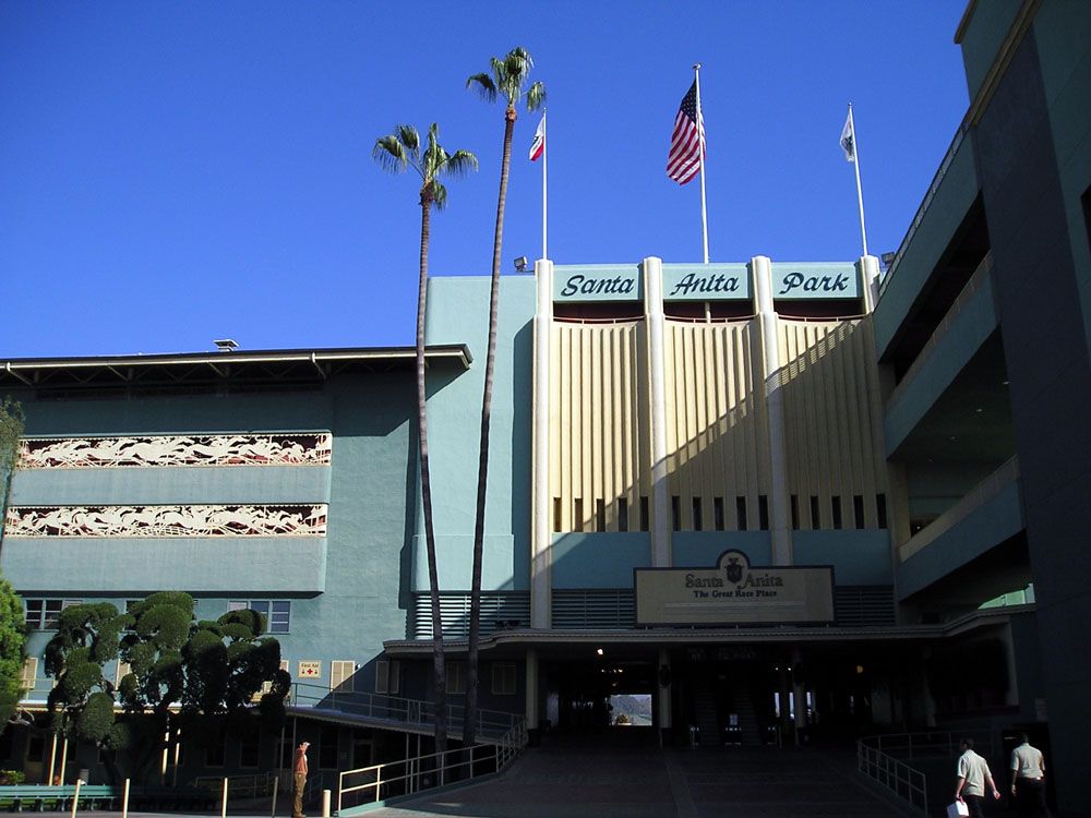 The streamlined shapes and vibrant façade of Santa Anita Park in Arcadia, California (Photo: WikiCommons)