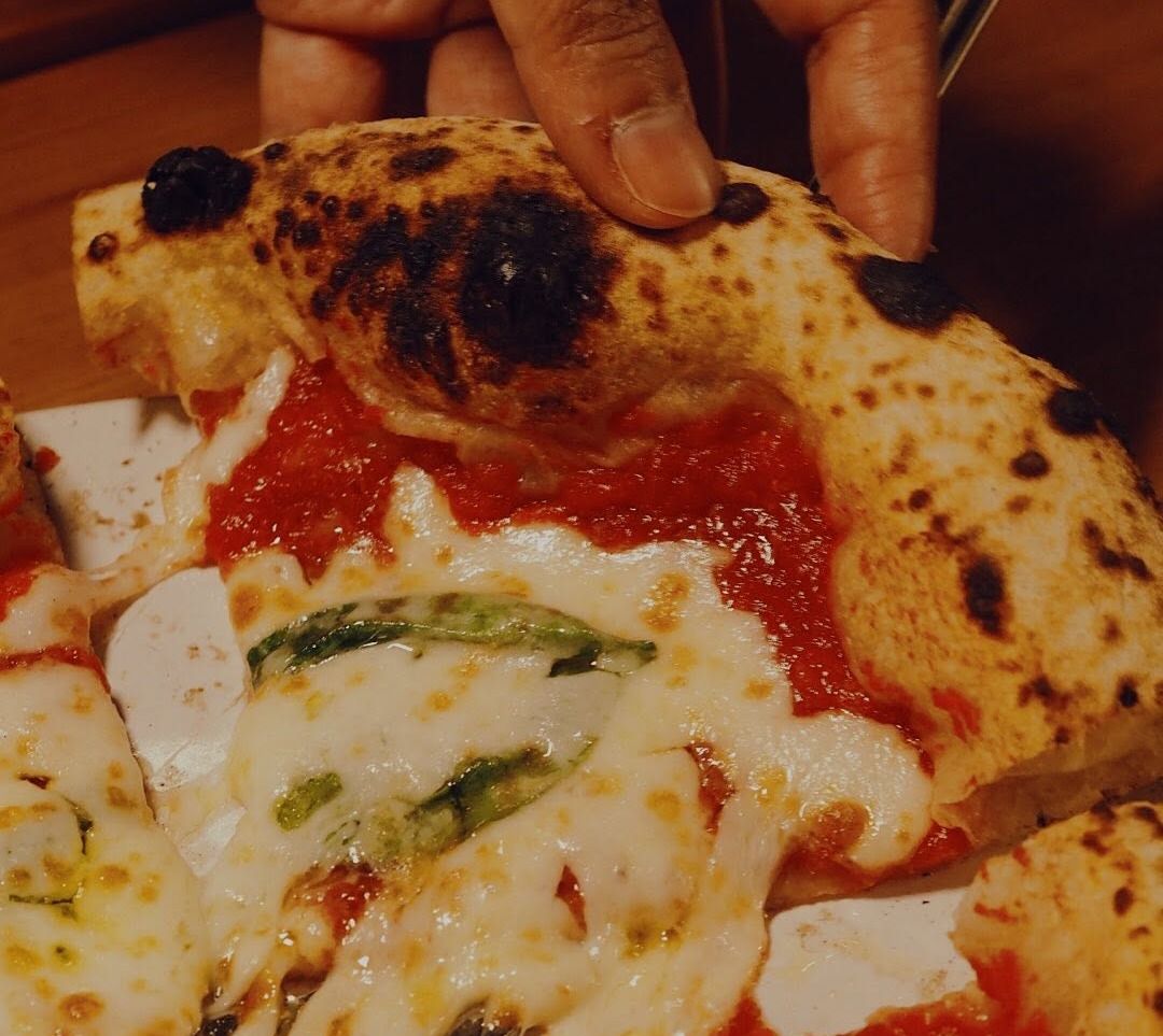 The classic Margarita pizza (Photo: Instagram / @chanyumchansake)