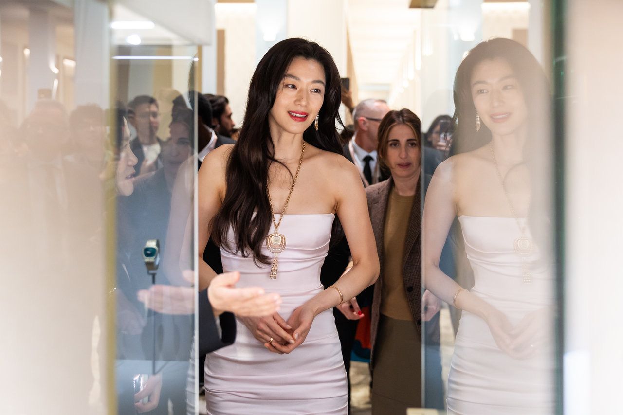 Jun Ji-Hyun at Watches and Wonders GENEVA, in Geneva, Switzerland, Thursday, April 3, 2025. The Master Event of the Watches and Wonders ecosystem brings together the leading names of the Watchmaking and luxury industry from April 1 to April 7, 2025 at Geneva Palexpo. (WWGF/KEYSTONE/Cyril Zingaro)