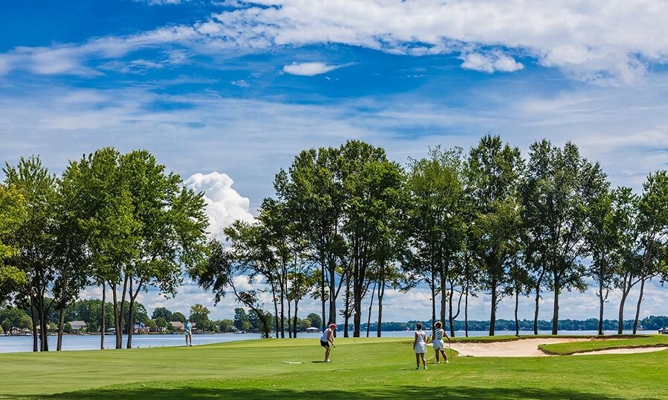 Trump National Golf Club Charlotte được xem là một trong những sân golf ngoạn mục nhất khu vực Đông Nam nước Mỹ. Ảnh: Trump National Golf Club Charlotte.