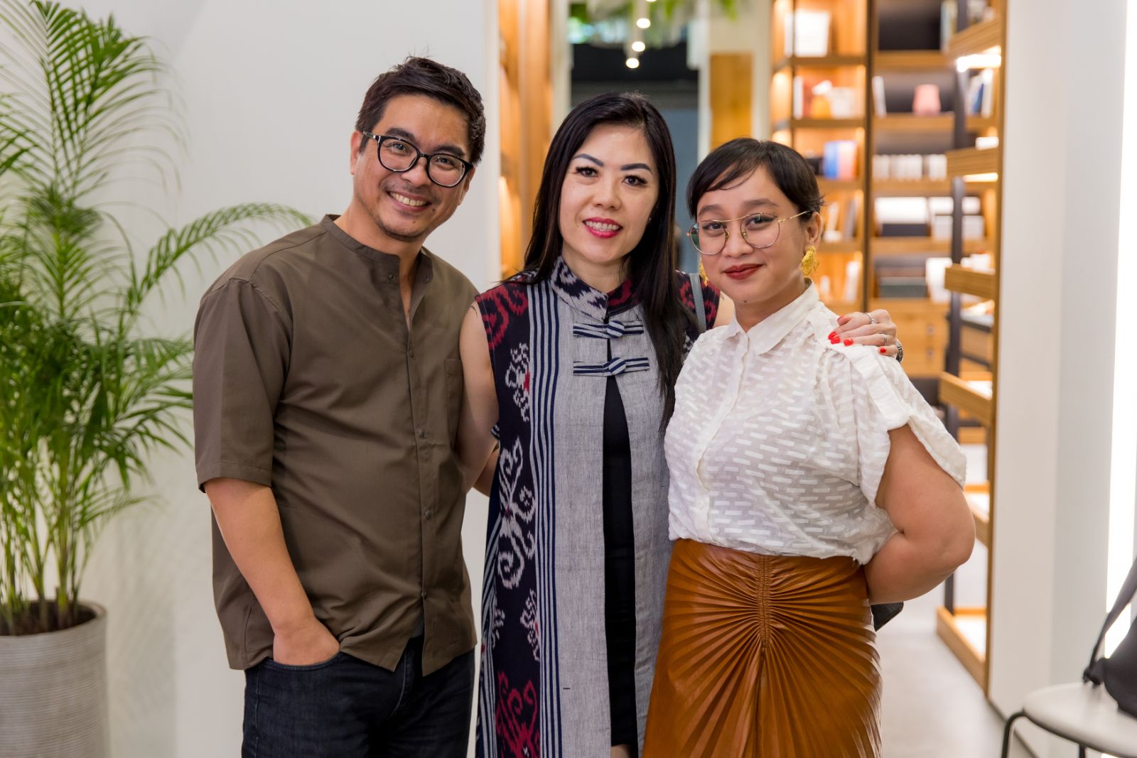 Kusnin Tan, Martha Moesen and Asih Jenie