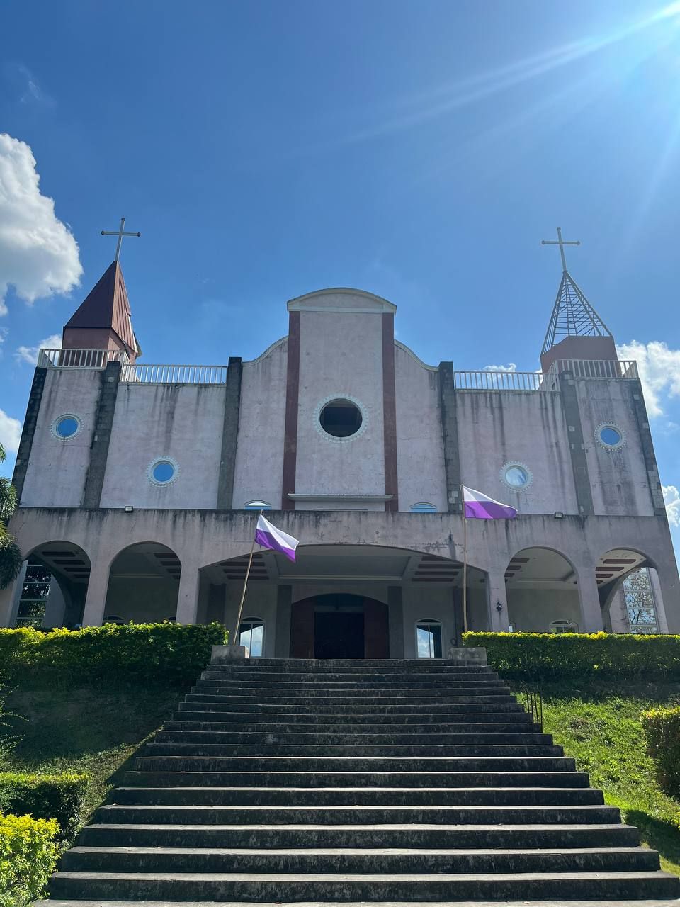 The facade of Monasterio de Tarlac (Photo: Gabriel Bohol)