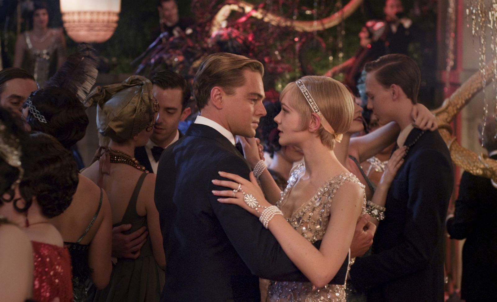 (L-r) LEONARDO DiCAPRIO as Jay Gatsby and CAREY MULLIGAN as Daisy Buchanan in Warner Bros. Pictures’ and Village Roadshow Pictures’ drama “THE GREAT GATSBY,” a Warner Bros. Pictures release.