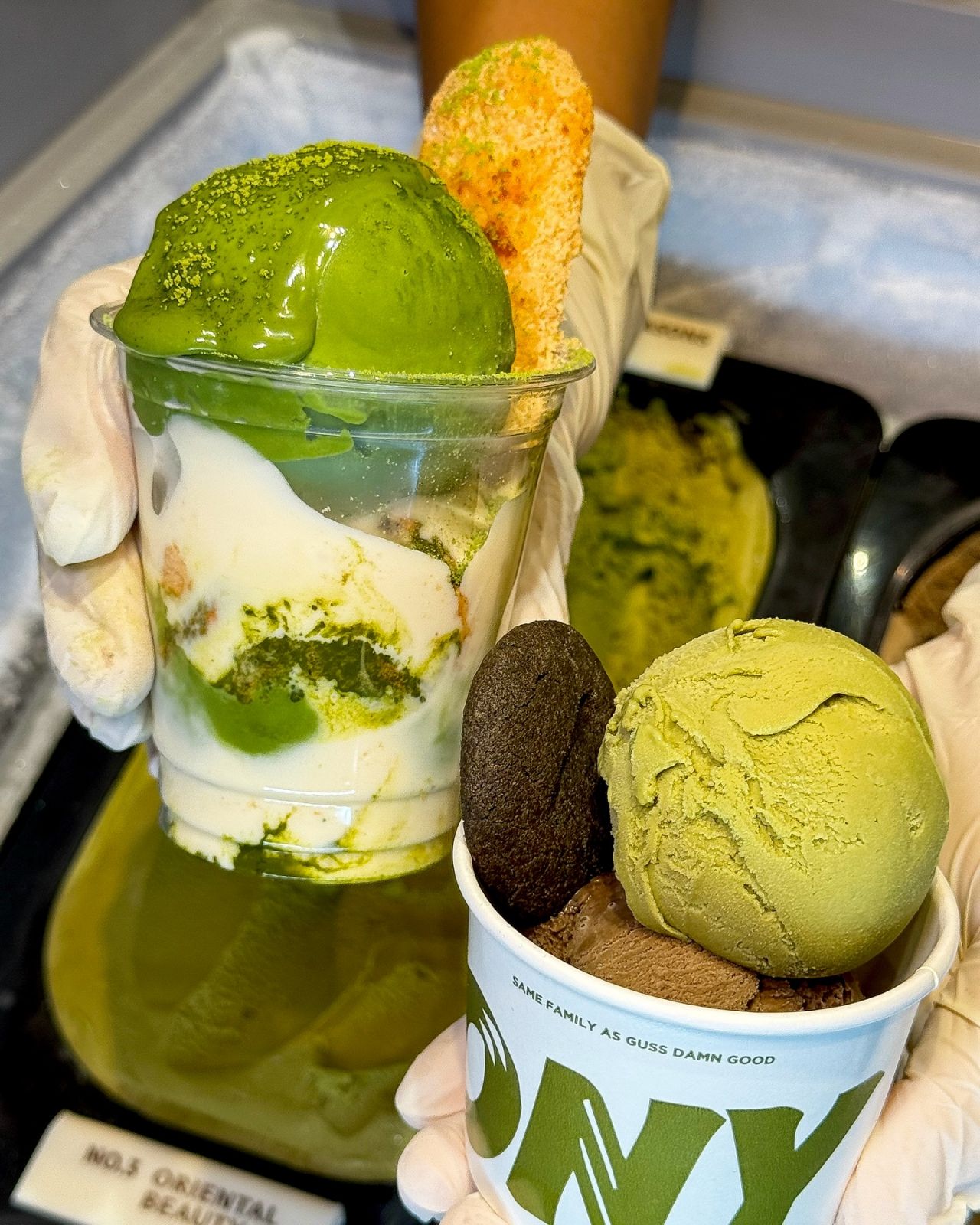 Matcha Tiramisu Sundae ไอศกรีมซันเดย์สูตรพิเศษที่ใช้ Uji Matcha จากเกียวโตมาเป็นเบสไอศกรีม จาก Balcony Cream Tea (ภาพ: Facebook.com / Balcony Cream Tea)