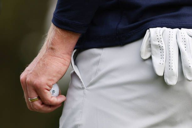 SUTTON COLDFIELD, ENGLAND – 1 SEPTEMBER: A close-up as Sweden’s Jens Dantorp (obscured) holds his golf ball on the third tee during the final day of the Betfred British Masters, hosted by Sir Nick Faldo at The Belfry. Photo: Kate McShane/Getty Images