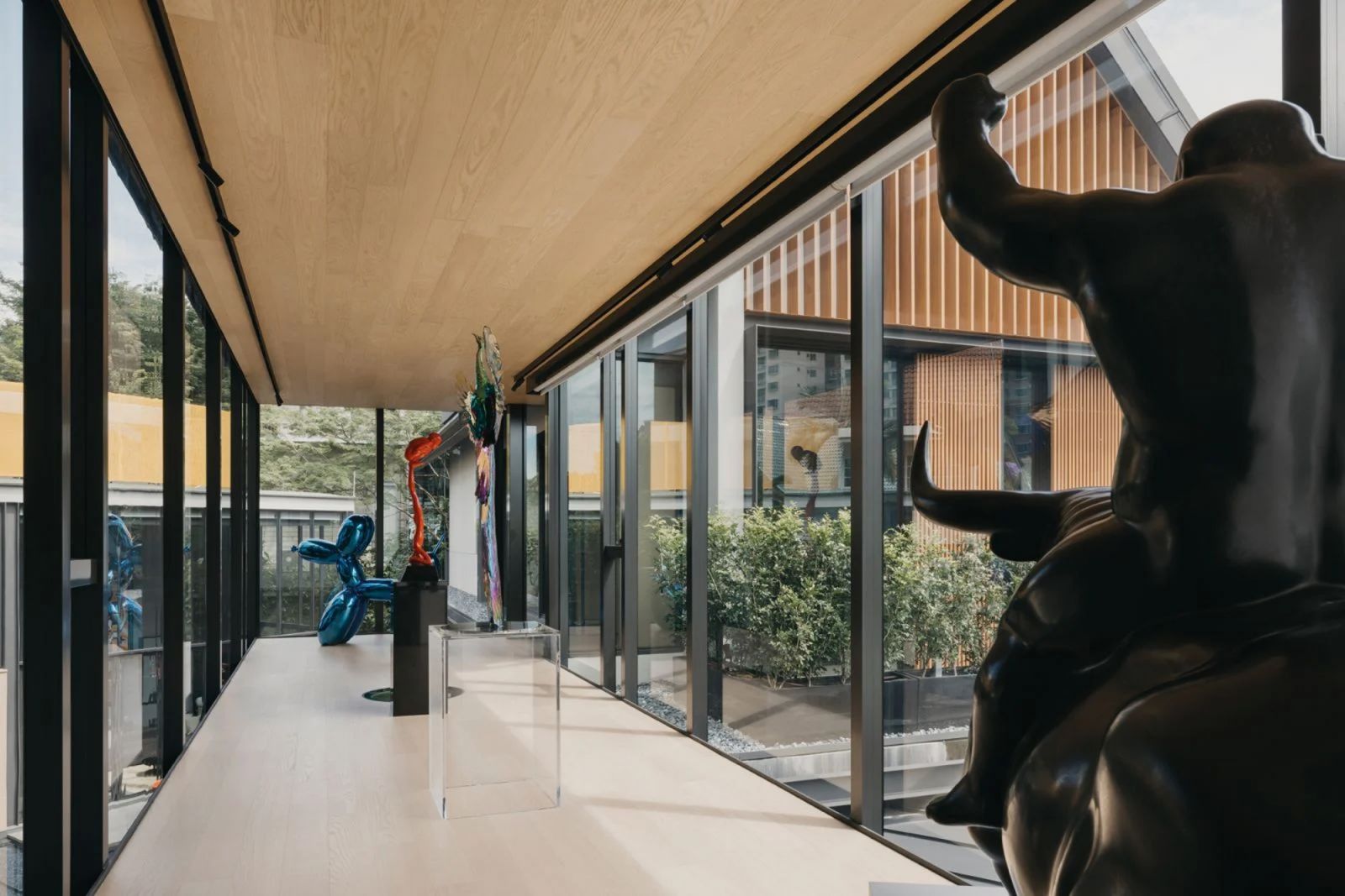 The art-gallery bridge offers views of the entrance as well as the internal courtyard
