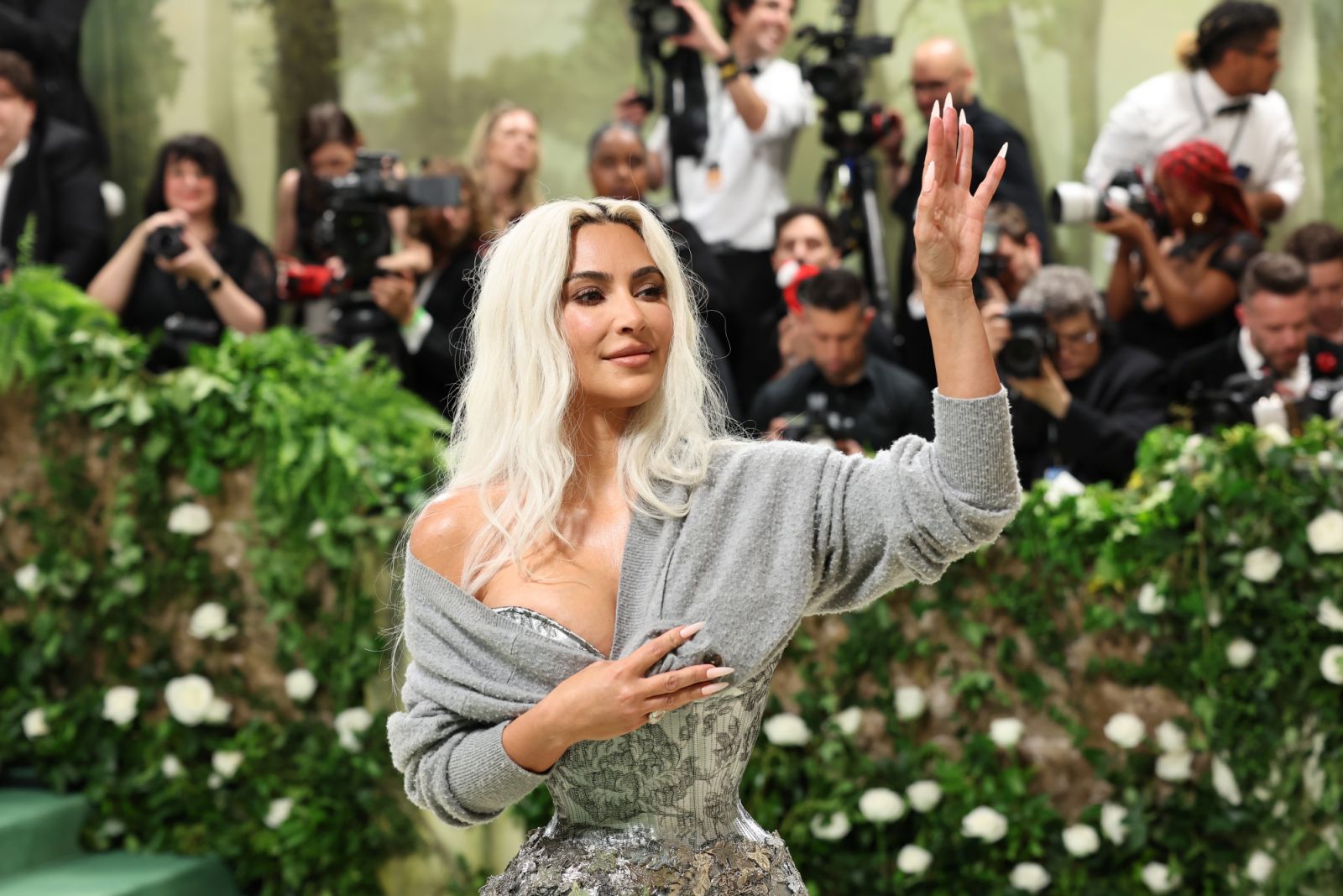 NEW YORK, NEW YORK - MAY 06: Kim Kardashian attends The 2024 Met Gala Celebrating "Sleeping Beauties: Reawakening Fashion" at The Metropolitan Museum of Art on May 06, 2024 in New York City. (Photo by Marleen Moise/Getty Images)