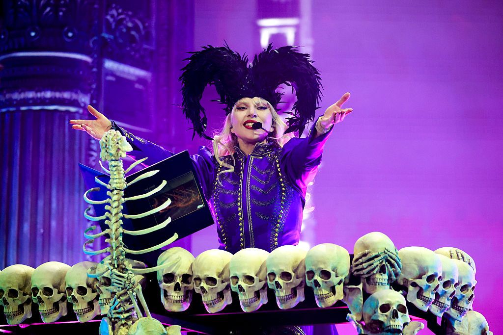 她把Coachella 變成Gaga 神殿：2025 Lady Gaga 演出全場回顧＋彩蛋解析