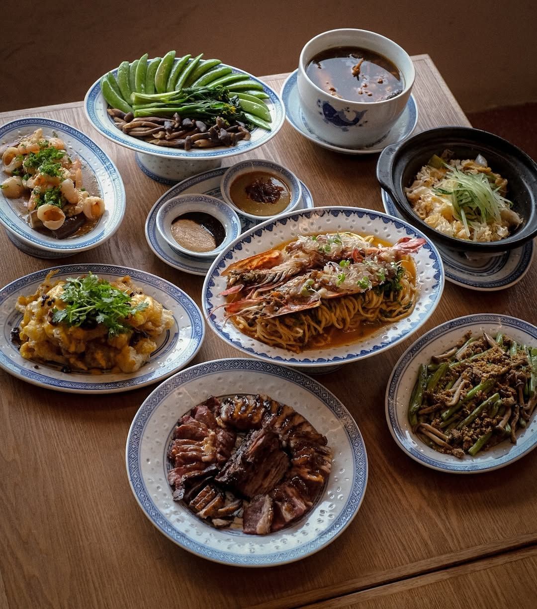 Fifty Tales dinner spread (Image: @fifty_tales)