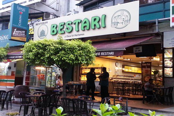Bestari, a favourite spot for a meal at any time of the day