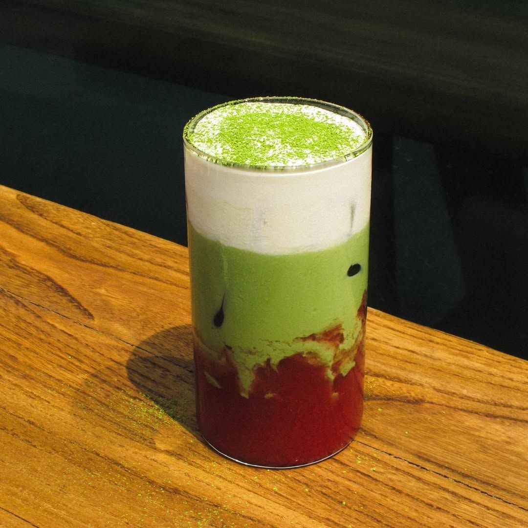 Strawberry Matcha at Monét (Photo: Instagram / @gooodmonet)