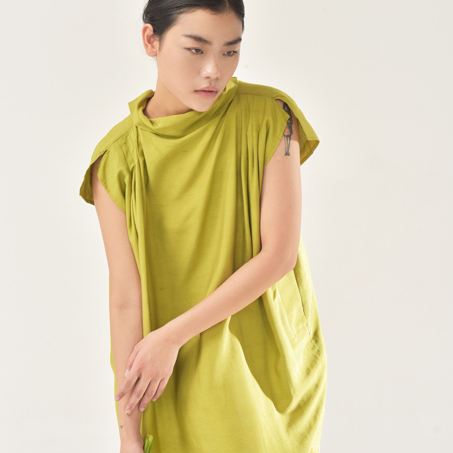 The Lua 1 collection, featuring a zero-waste cutting technique, marks a bold creative milestone for TimTay, pushing boundaries to achieve a 0% fabric waste rate. Photo: Facebook/TimTay.