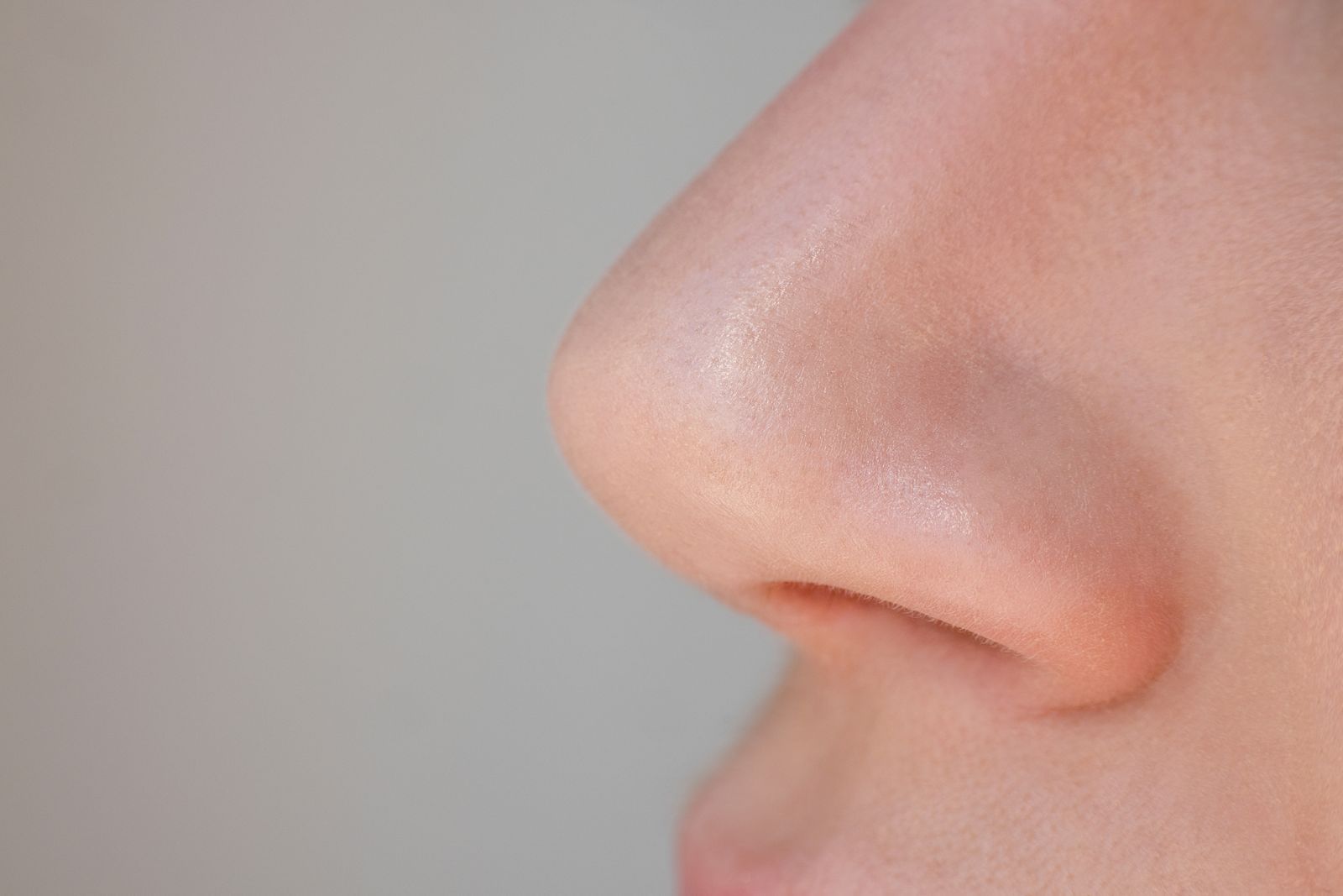 Balancing both dryness and oiliness? You’ll want a sunscreen that can multitask (Photo: Getty Images)
