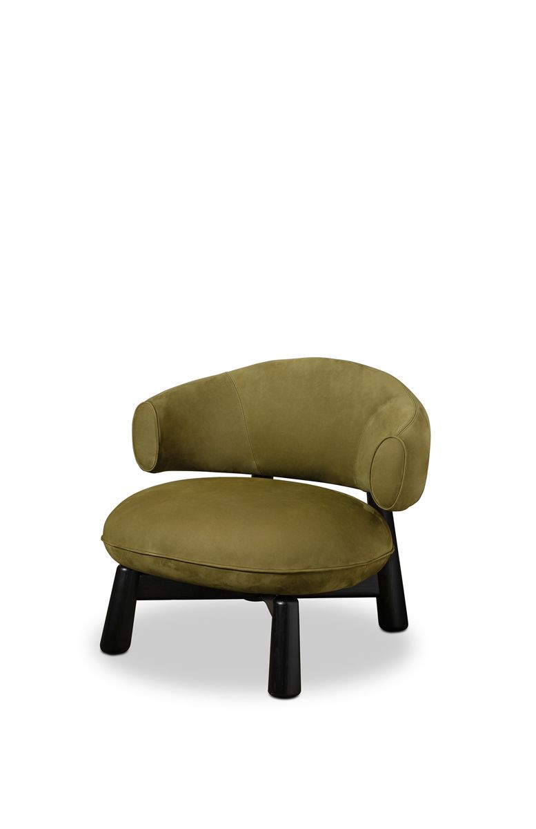The inspiration for Baxter Olaf chair comes from Jean Royere and the ingenuous irony of his furniture, dating from the 1950s