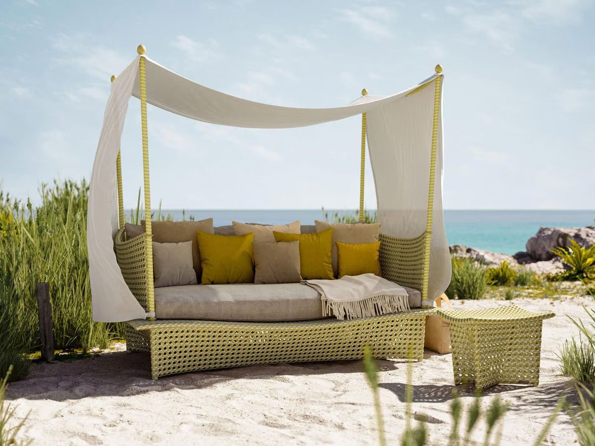 Daydream Daybed by Dedon (Photo: MOHD)