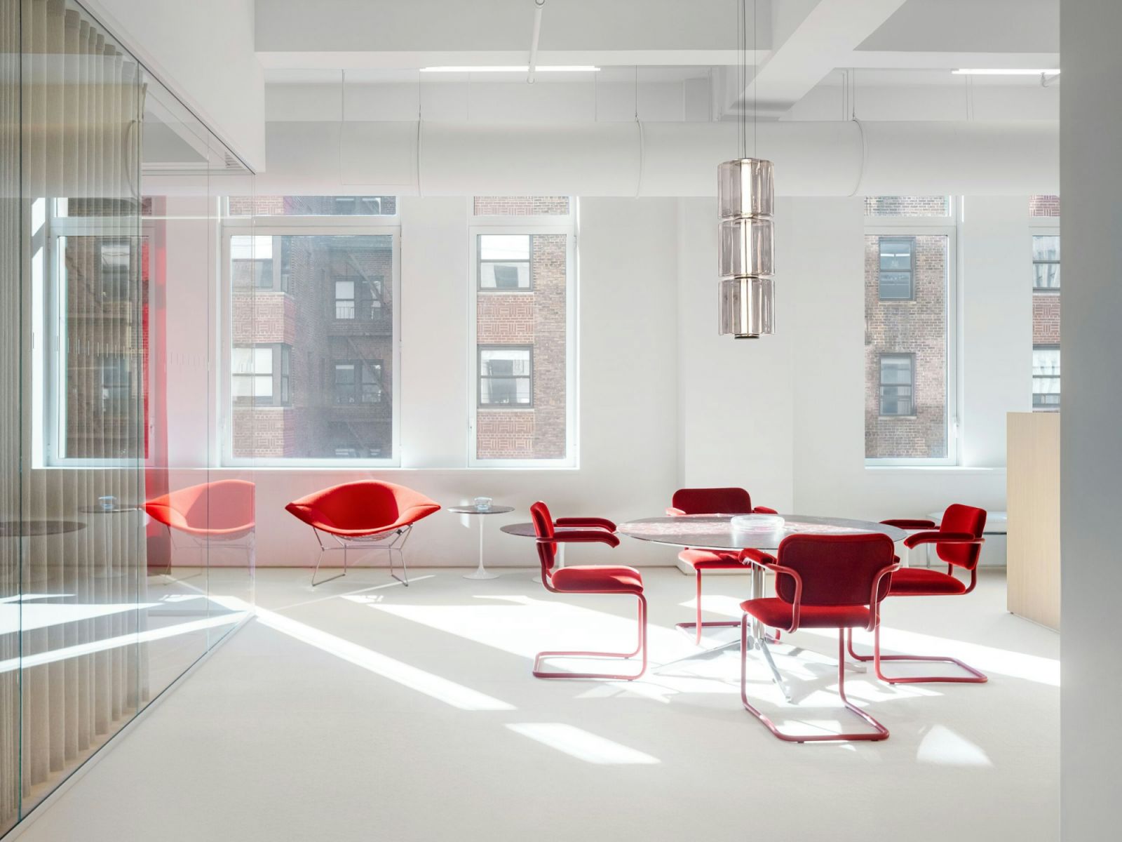 From dining rooms to boardrooms: Marcel Breuer’s S 32 chair is a modernist masterpiece (Photo: Thonet)