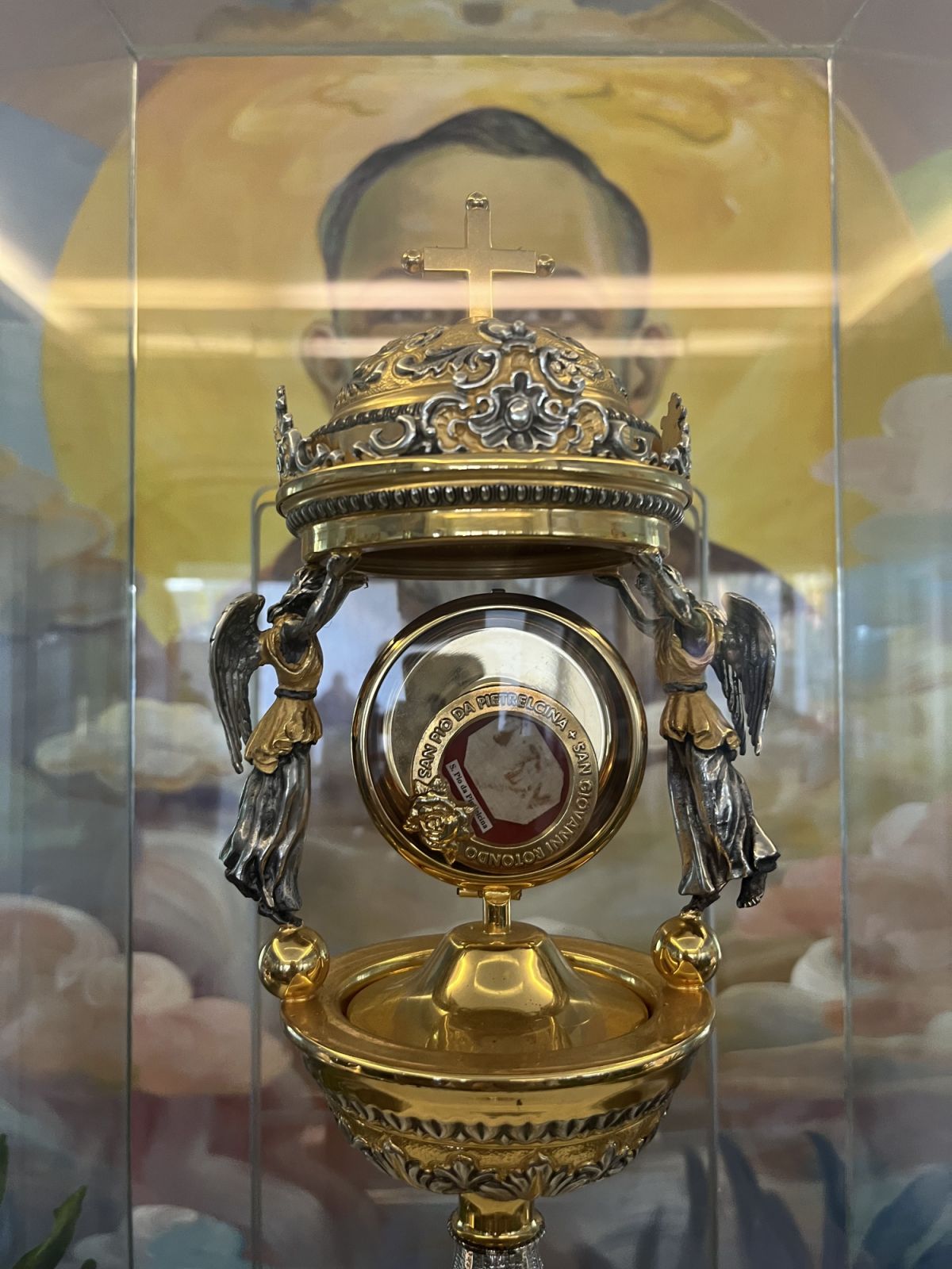 The Blood of Padre Pio Relic at the Diocesan Shrine and Parish of Saint Pio of Pietrelcina (Photo: Gabriel Bohol)