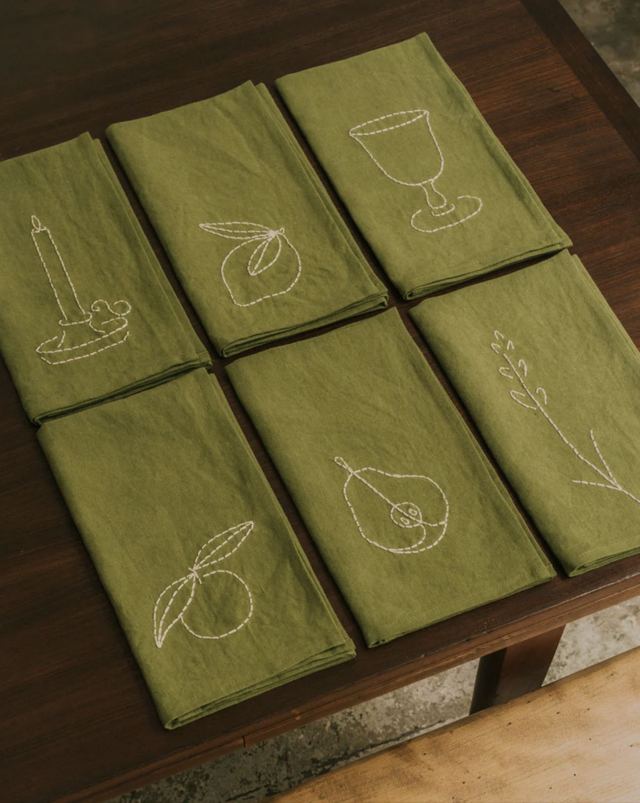 Napkins by Oeuvres Sensibles, perfect for any summer tablescape