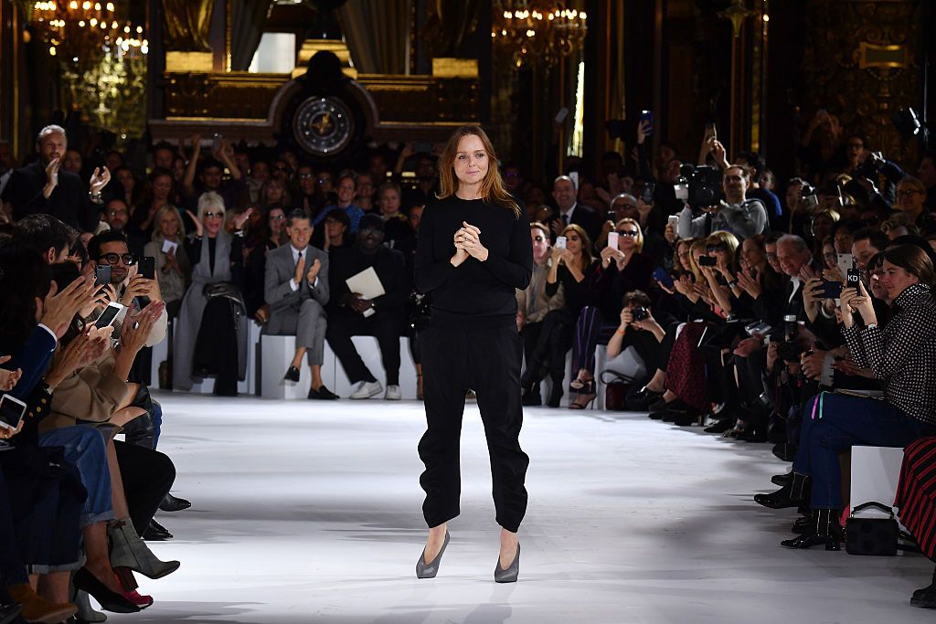 PARIS, FRANCE - OCTOBER 03: Stella McCartney poses on the runway during the Stella McCartney show as part of the Paris Fashion Week Womenswear Spring/Summer 2017 on October 3, 2016 in Paris, France. (Photo by Pascal Le Segretain/Getty Images)
