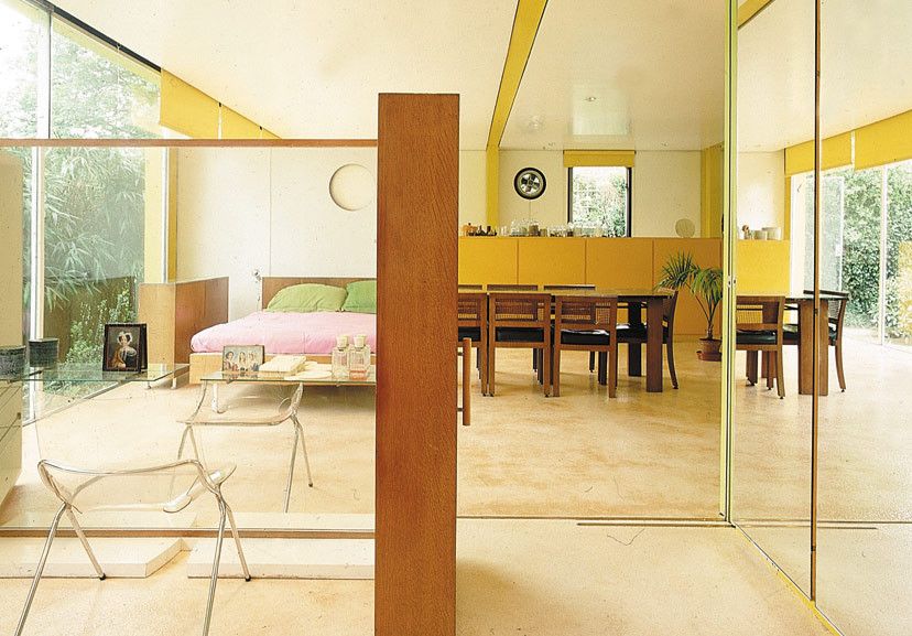 Flexible open-plan bedroom and dining area inside Richard Rogers’ Wimbledon House, designed for his parents (Photo: Courtesy of Rogers Stirk Harbour + Partners LLP)