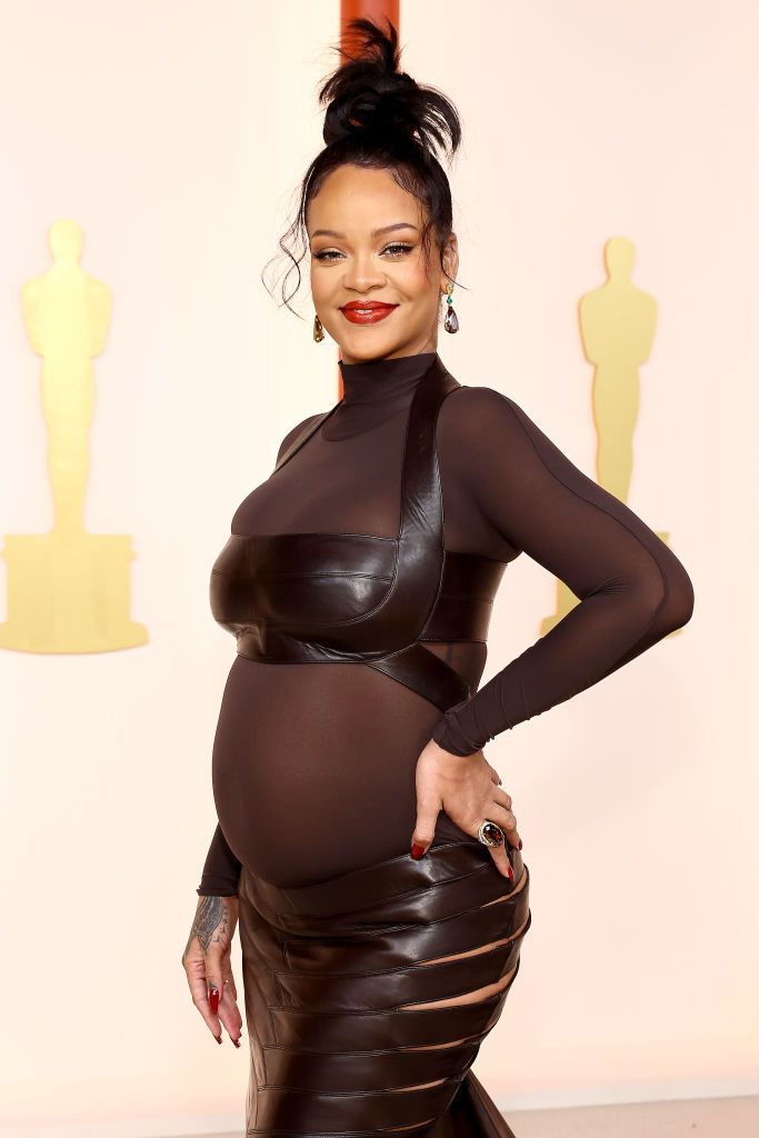 HOLLYWOOD, CALIFORNIA - MARCH 12: Rihanna attends the 95th Annual Academy Awards on March 12, 2023 in Hollywood, California. (Photo by Arturo Holmes/Getty Images )