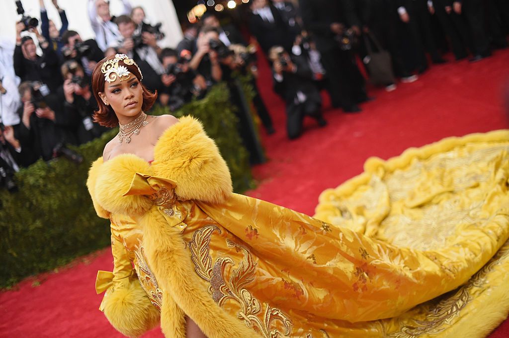NEW YORK, NY - MAY 04: Rihanna attends the “China: Through The Looking Glass” Costume Institute Benefit Gala at the Metropolitan Museum of Art on May 4, 2015 in New York City. (Photo by Mike Coppola/Getty Images)