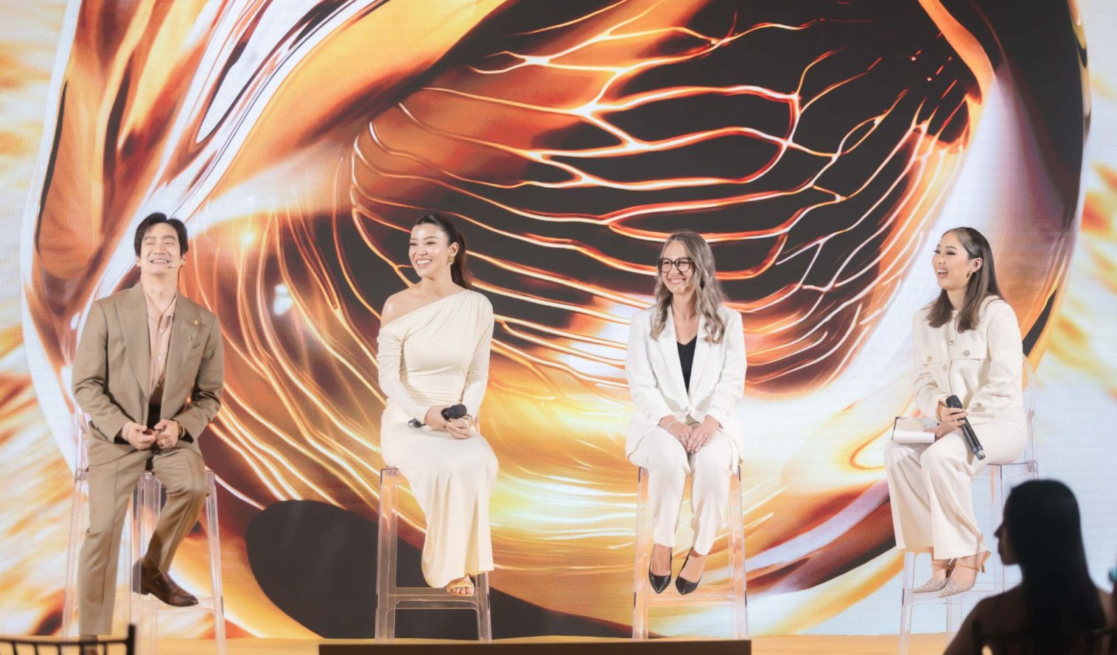 Dr Smith Arayaskul, Aimee Morakot, Angelique Jacquet