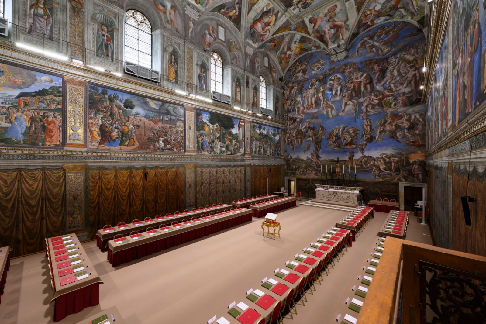 Inside the Sistine Chapel (Photo: Vatican News)