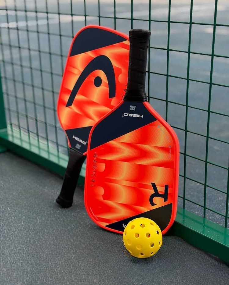 Four Seasons Hotel Singapore recently unveiled new pickleball courts (Photo: Instagram / @fssingapore)