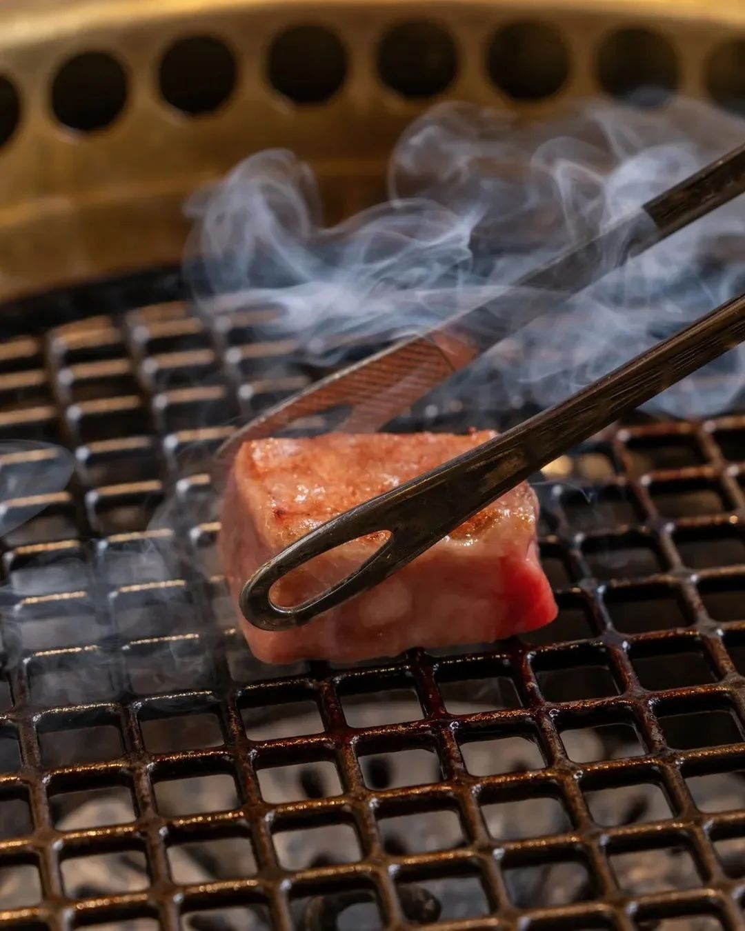 Yakiniku Sho提供頂級黑毛和牛。