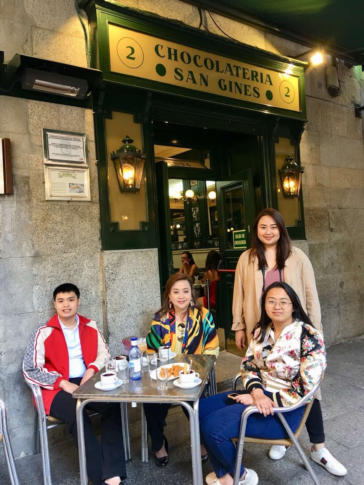 Alice Eduardo with her kids (Photo: Alice Eduardo)